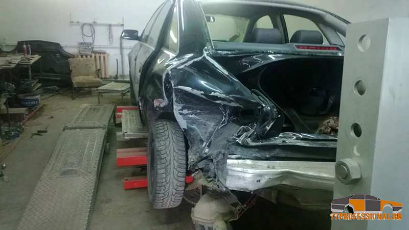 Восстановление геометрии кузова Ford Восстановление геометрии кузова Ford
